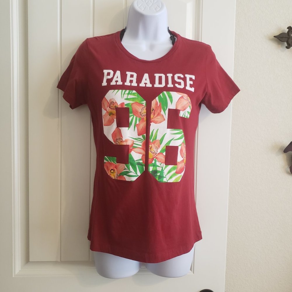 Empire Drk Red Floral 96 Tee